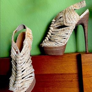 L.A.M.B.  Size 71/2 6" heels